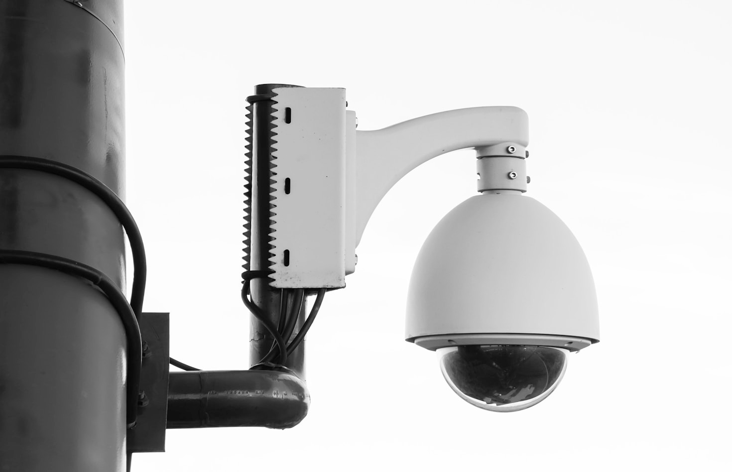 A Guide to Industrial Security Camera Applications
